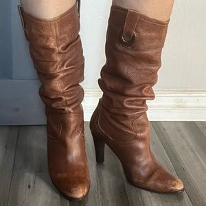 Leather Mid calf supple and slouchy 100% leather cowboy boots